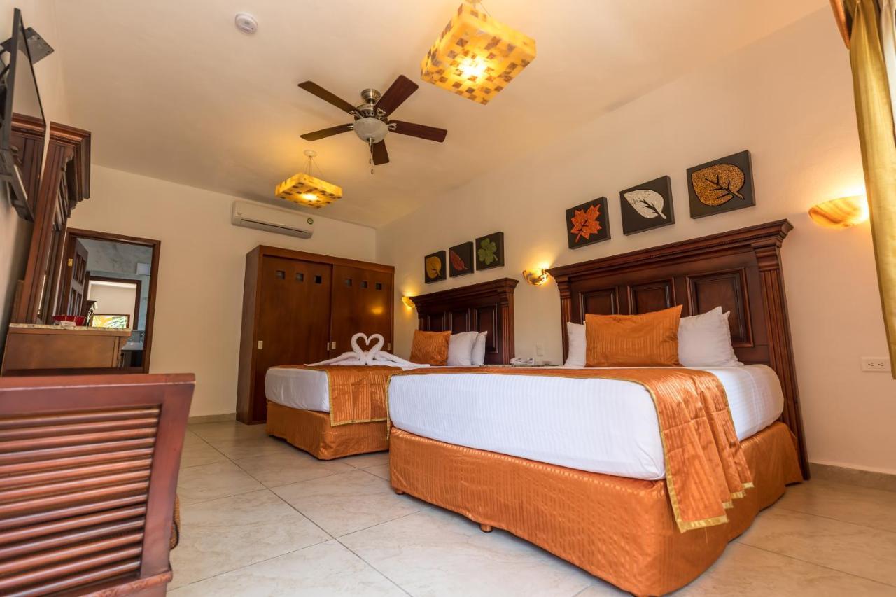 Hotel Las Golondrinas ปลายาเดลการ์เมน ภายนอก รูปภาพ